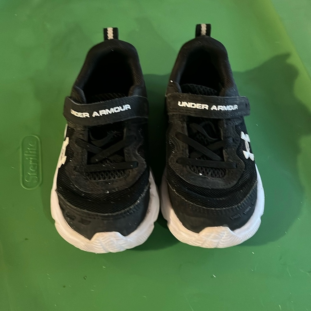 Underarmour Boys Shoes